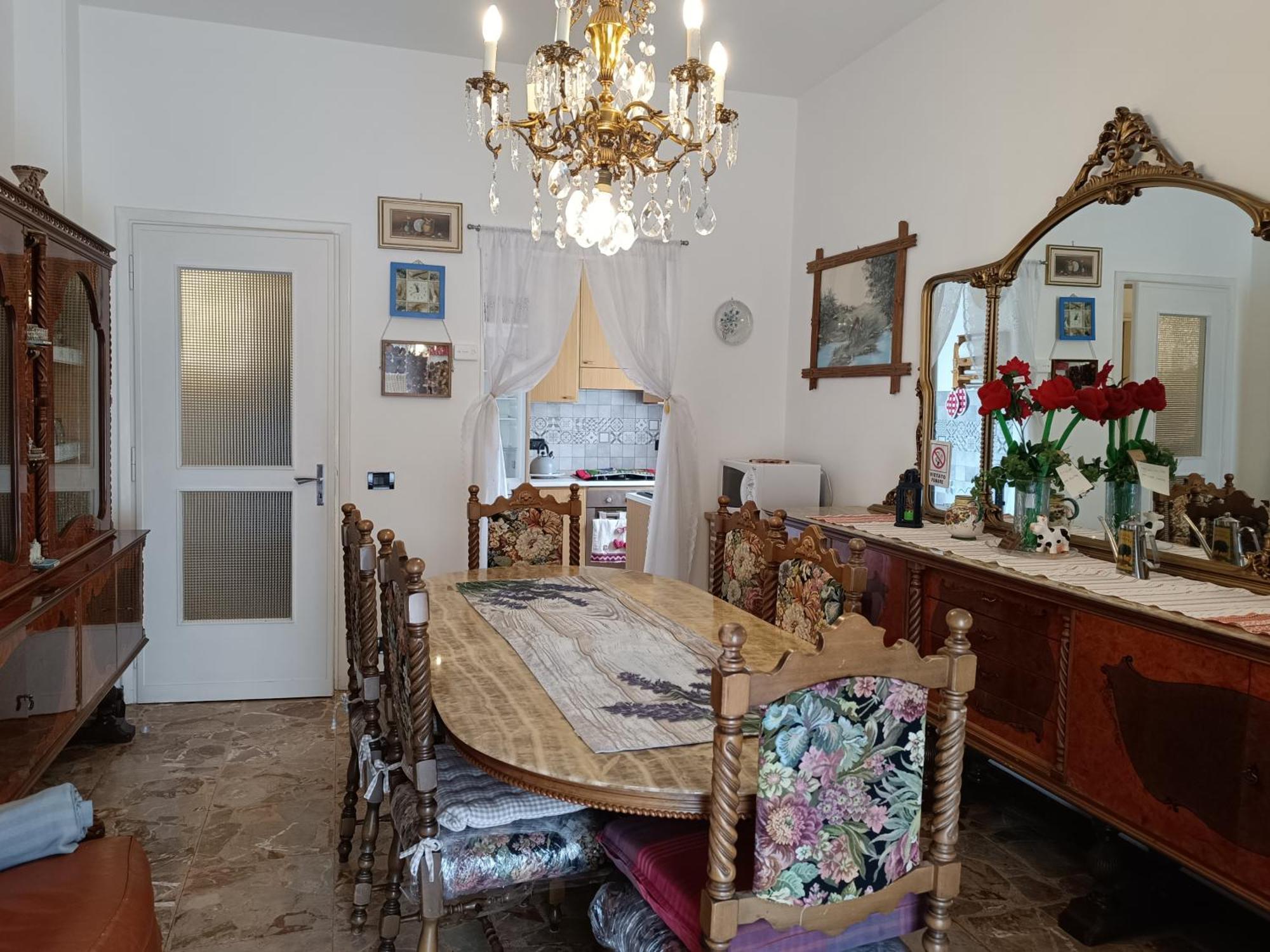 Giaveno, Apartment "Margherite" A Pochi Passi Dal Centro, Wifi Exterior foto