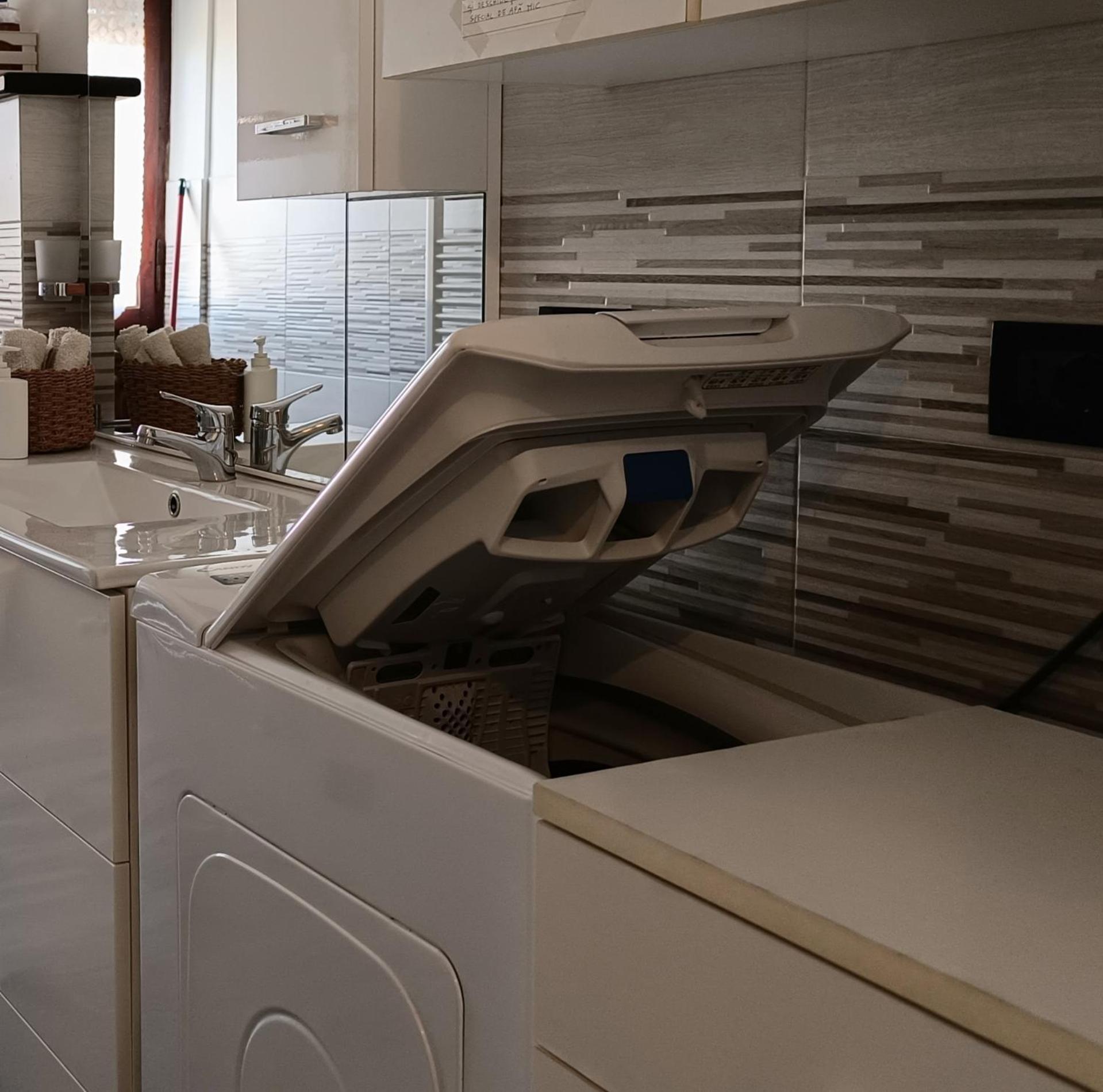 Giaveno, Apartment "Margherite" A Pochi Passi Dal Centro, Wifi Exterior foto